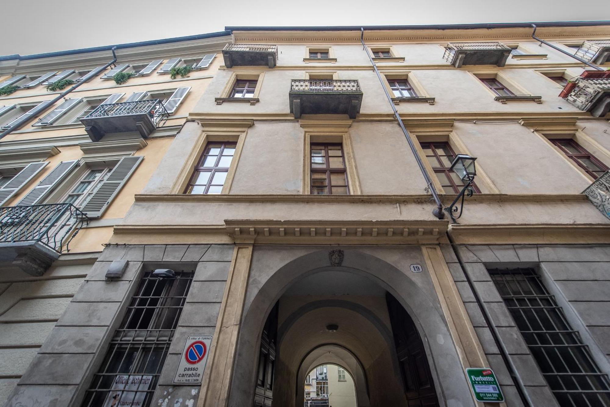 Appartamenti De Lellis - Torino Centro ภายนอก รูปภาพ